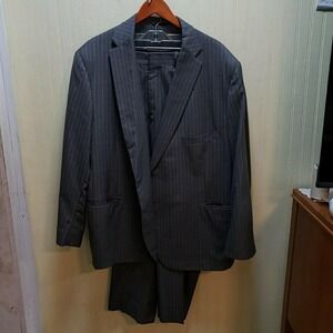 Royal Classic Suit Mens 52 44x28 Gray Pinstripe 2 Piece Notch Lapel Formal Dress